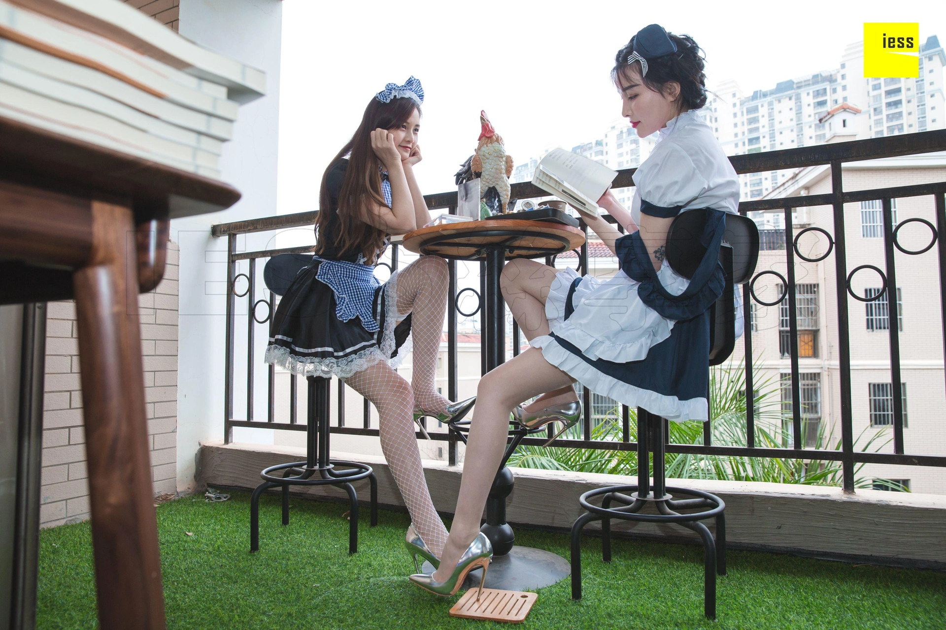[IESS异思趣向] 2018.11.14《魔鬼周三》特刊42期:九妹、梦梦 双生女仆Ⅱ 1